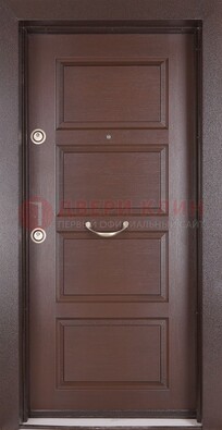 Коричневая входная дверь c МДФ панелью ЧД-28 в частный дом в Курске