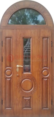 Двустворчатая железная дверь МДФ со стеклом в форме арки ДА-52 в Курске