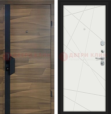 Стальная коричневая дверь МДФ c черной вставкой ДМ-267 в Курске