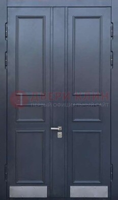 Черная двухстворчатая дверь для улицы с МДФ ДМ-535 в Курске