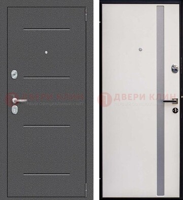 Железная дверь с порошковым напылением и белой МДФ ДП-212 в Красногорске