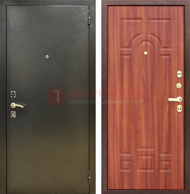 Входная темно-серая дверь с порошковой отделкой и МДФ Миланский орех ДП-281 в Курске