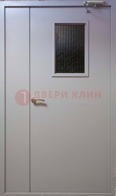Белая железная дверь ДПД-4 в Курске