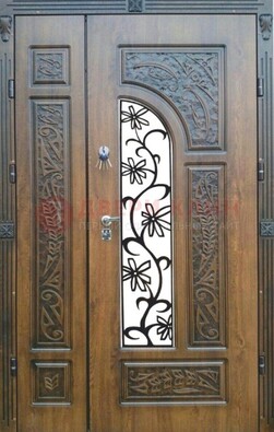 Морозостойкая металлическая парадная дверь ДПР-12 в Курске