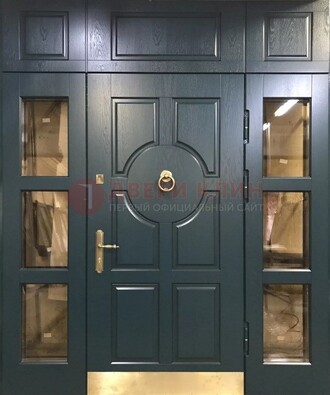 Стальная парадная дверь ДПР-64 со стеклопакетом в Курске