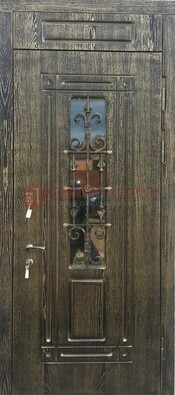 Зеленая входная дверь со стеклом и ковкой ДСК-67 в Курске