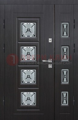 Чёрная двухстворчатая железная дверь с МДФ и витражом ВЖ-35 в Курске